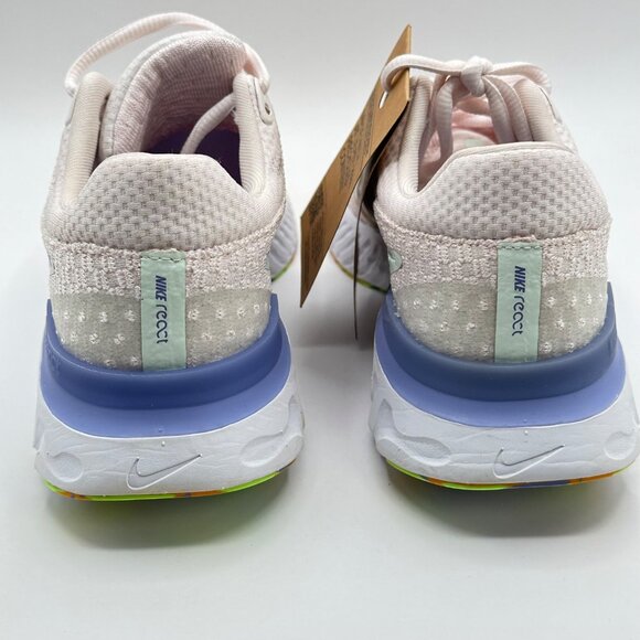 Women's Nike React Infinity Run FK 3 PRM DO9477-600 Size 7 - Picture 5 of 12